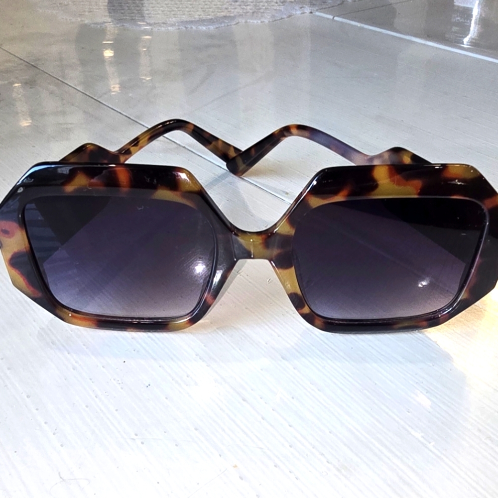 Tortoise Shell Sunglasses